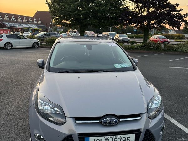 Ford Focus Hatchback, Diesel, 2013, Grey