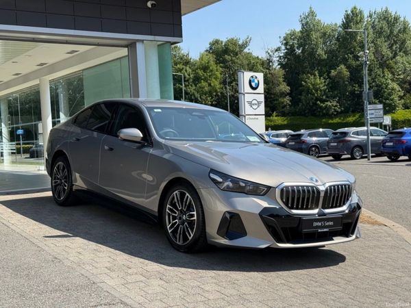 BMW 5-Series Saloon, Petrol Plug-in Hybrid, 2026, Grey
