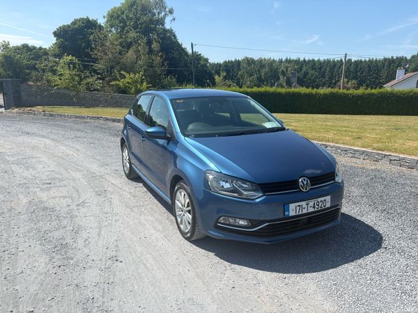Volkswagen Polo Hatchback, Petrol, 2017, Blue