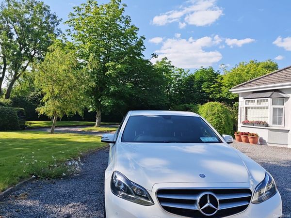 Mercedes-Benz E-Class Saloon, Diesel, 2013, White