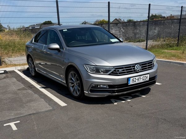 Volkswagen Passat Saloon, Diesel, 2015, Silver