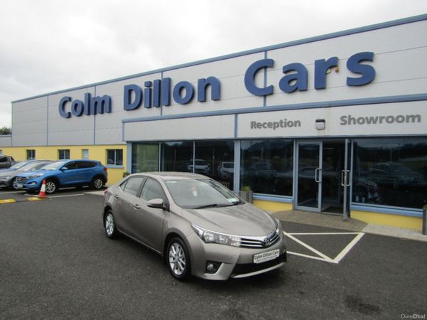 Toyota Corolla Saloon, Petrol, 2016, Bronze
