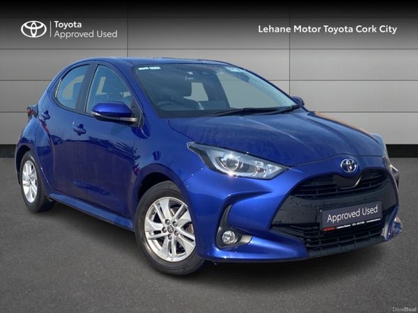 Toyota Yaris Hatchback, Petrol, 2022, Blue
