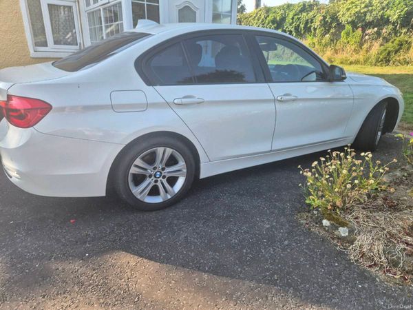 BMW 3-Series Saloon, Diesel, 2017, White