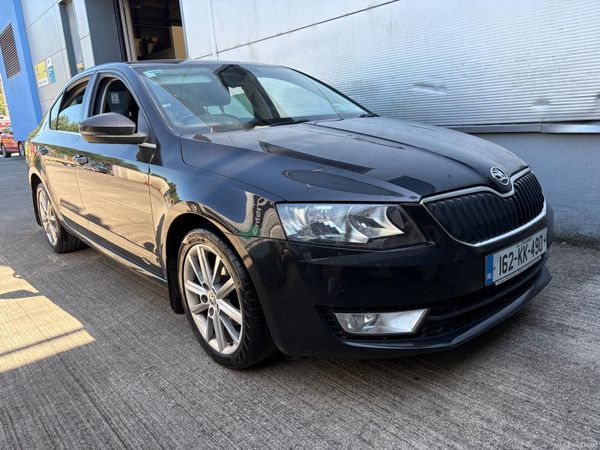 Skoda Octavia Saloon, Diesel, 2016, Black