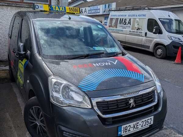 Peugeot Partner Tepee MPV, Diesel, 2018, Grey