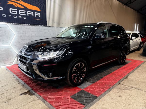 Mitsubishi Outlander SUV, Petrol Plug-in Hybrid, 2016, Black