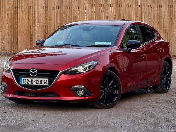Mazda Mazda3 Hatchback, Diesel, 2013, Red