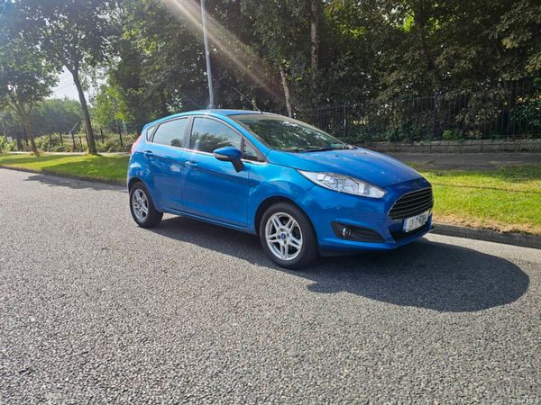 Ford Fiesta Hatchback, Petrol, 2013, Blue