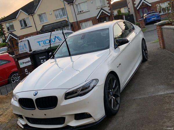 BMW 5-Series Saloon, Diesel, 2011, White