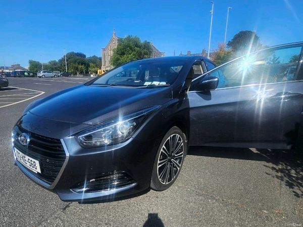 Hyundai i40 Saloon, Diesel, 2017, Blue
