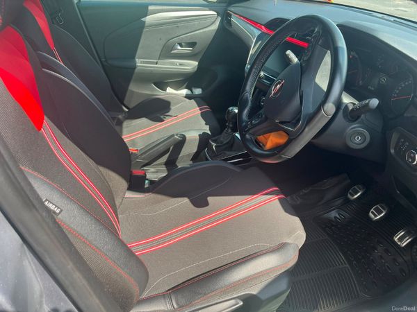 Mitsubishi Outlander SUV, Diesel, 2015, White