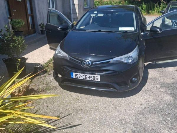 Toyota Avensis Saloon, Diesel, 2015, Black