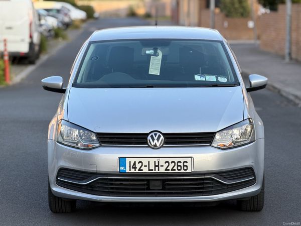 Volkswagen Polo Hatchback, Petrol, 2014, Silver