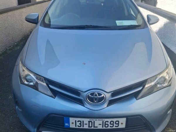 Toyota Auris Hatchback, Diesel, 2013, Blue