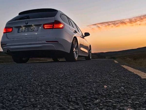 BMW 3-Series Estate, Diesel, 2012, White