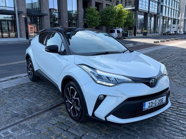 Toyota C-HR Hatchback, Petrol Hybrid, 2022, White