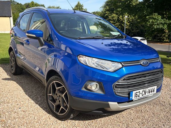 Ford EcoSport SUV, Petrol, 2016, Blue