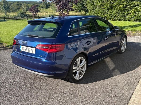 Audi A3 Hatchback, Diesel, 2014, Blue