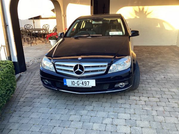 Mercedes-Benz C-Class Saloon, Diesel, 2010, Black
