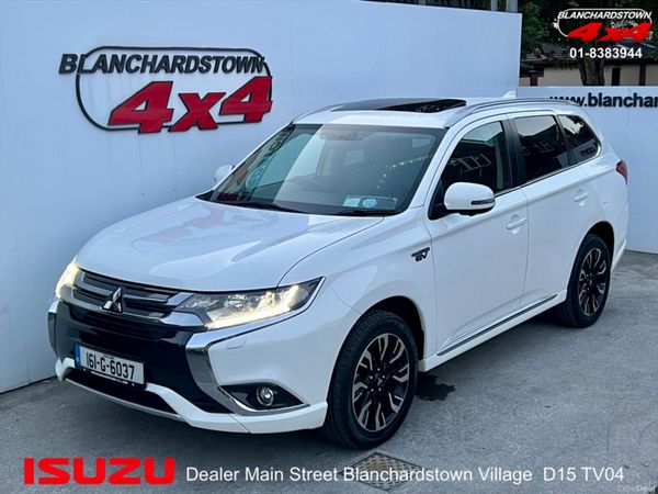 Mitsubishi Outlander Estate, Petrol Plug-in Hybrid, 2016, White