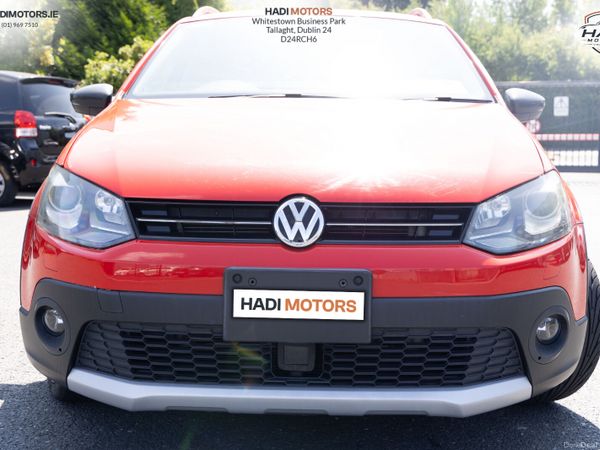 Volkswagen Polo Hatchback, Petrol, 2016, Red
