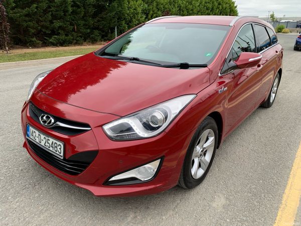 Hyundai i40 Estate, Diesel, 2014, Red