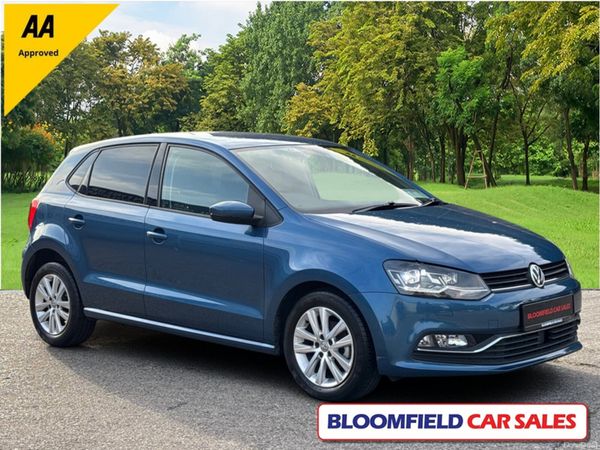 Volkswagen Polo Hatchback, Petrol, 2017, Blue