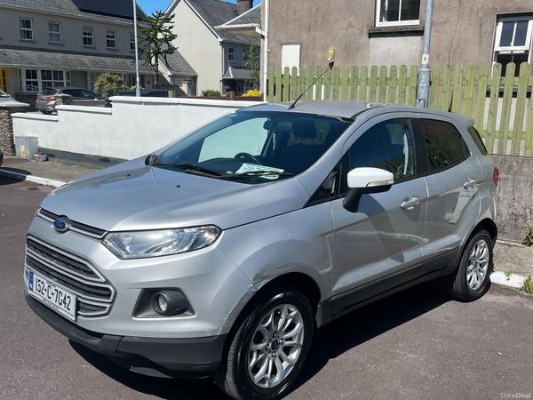 Ford EcoSport SUV, Petrol, 2015, Silver