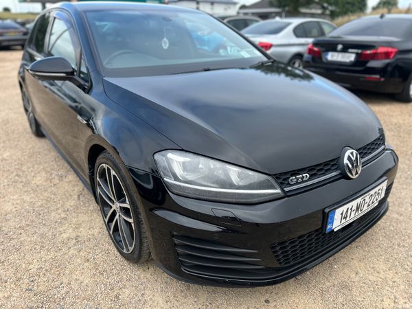 Volkswagen Golf Hatchback, Diesel, 2014, Black