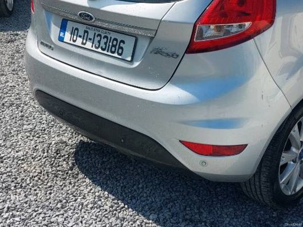 Ford Fiesta Hatchback, Petrol, 2010, Silver