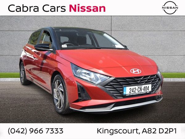 Hyundai i20 Hatchback, Petrol, 2024, Red