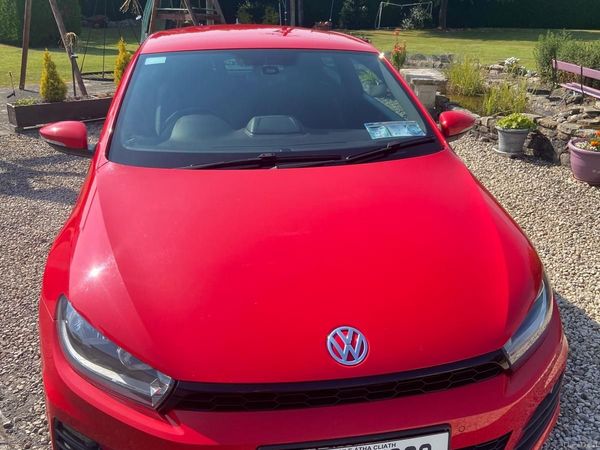 Volkswagen Scirocco Coupe, Diesel, 2017, Red
