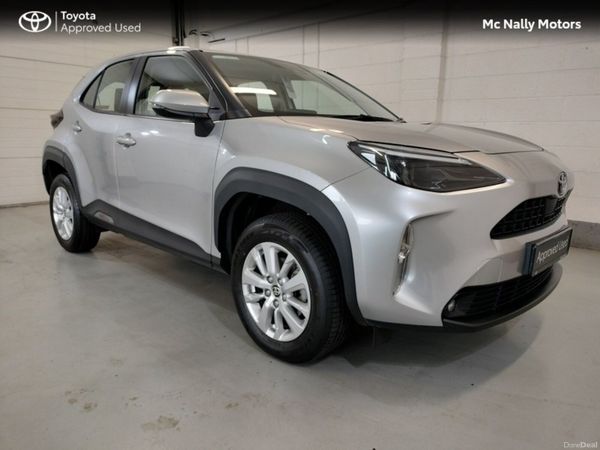 Toyota Yaris Cross Hatchback, Petrol Hybrid, 2024, Silver
