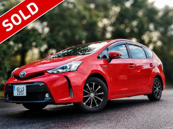 Toyota Prius MPV, Petrol Hybrid, 2016, Red