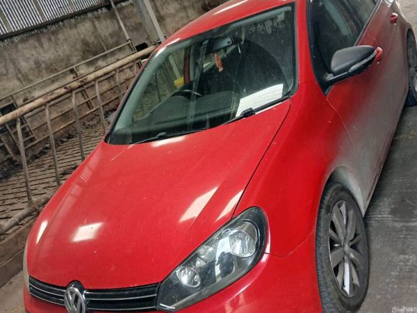 Volkswagen Golf Hatchback, Diesel, 2010, Red
