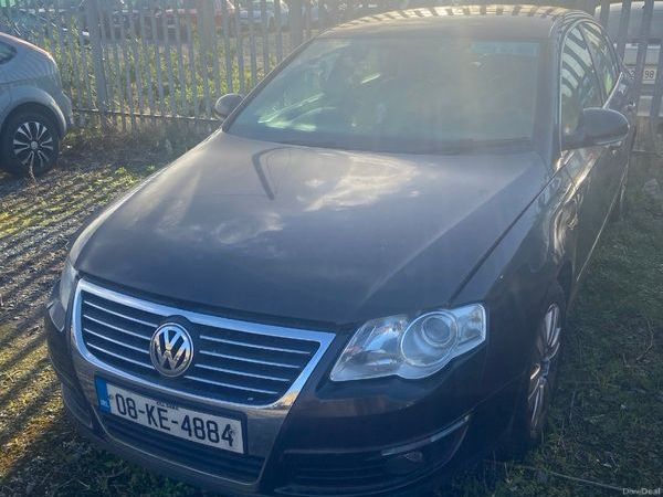Volkswagen Passat Saloon, Petrol, 2008, Brown