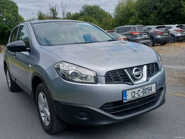 Nissan Qashqai Hatchback, Diesel, 2012, Blue