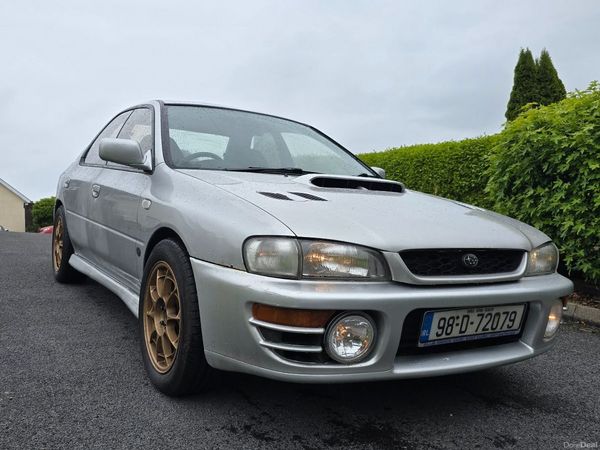 Subaru Impreza Saloon, Petrol, 1998, Silver