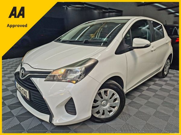 Toyota Yaris Hatchback, Petrol, 2015, White