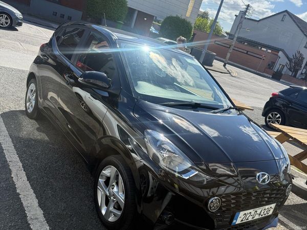 Hyundai i10 Hatchback, Petrol, 2021, Black