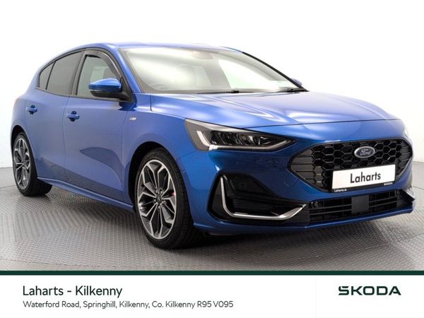 Ford Focus Hatchback, Diesel, 2022, Blue