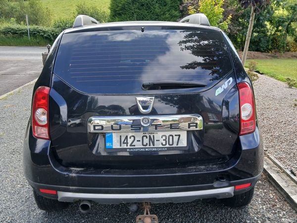 Dacia Duster SUV, Diesel, 2014, Black