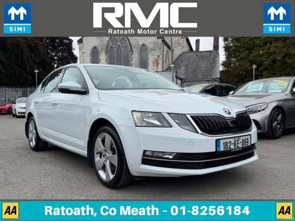 Skoda Octavia Hatchback, Petrol, 2018, White