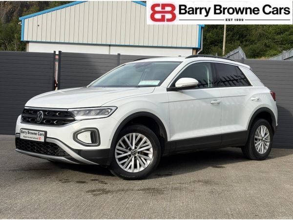 Volkswagen T-Roc Hatchback, Petrol, 2023, White