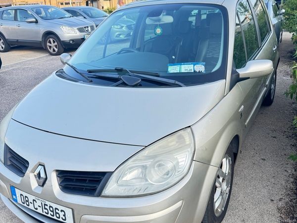 Renault Scenic MPV, Petrol, 2008, Gold