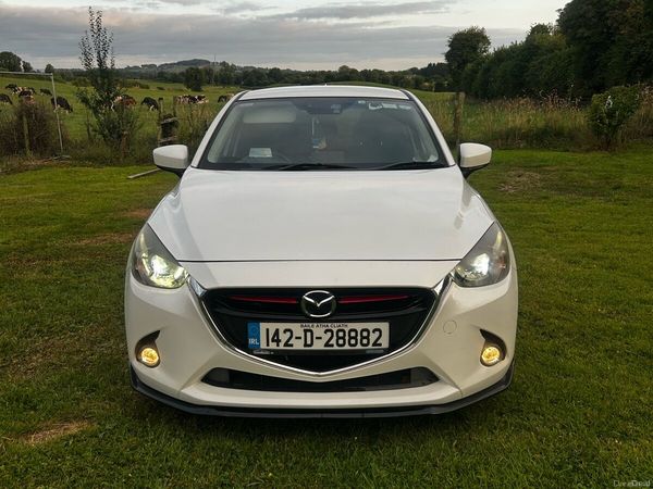 Mazda Demio MPV, Diesel, 2014, White