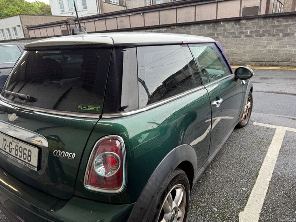 Mini Cooper Hatchback, Petrol, 2012, Green