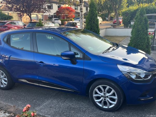 Renault Clio Hatchback, Petrol, 2018, Blue