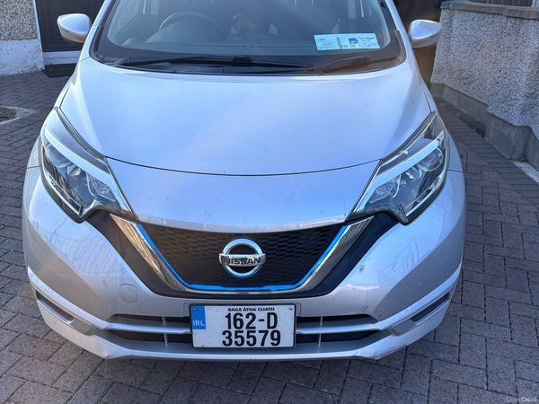 Nissan Note MPV, Petrol Hybrid, 2016, Silver